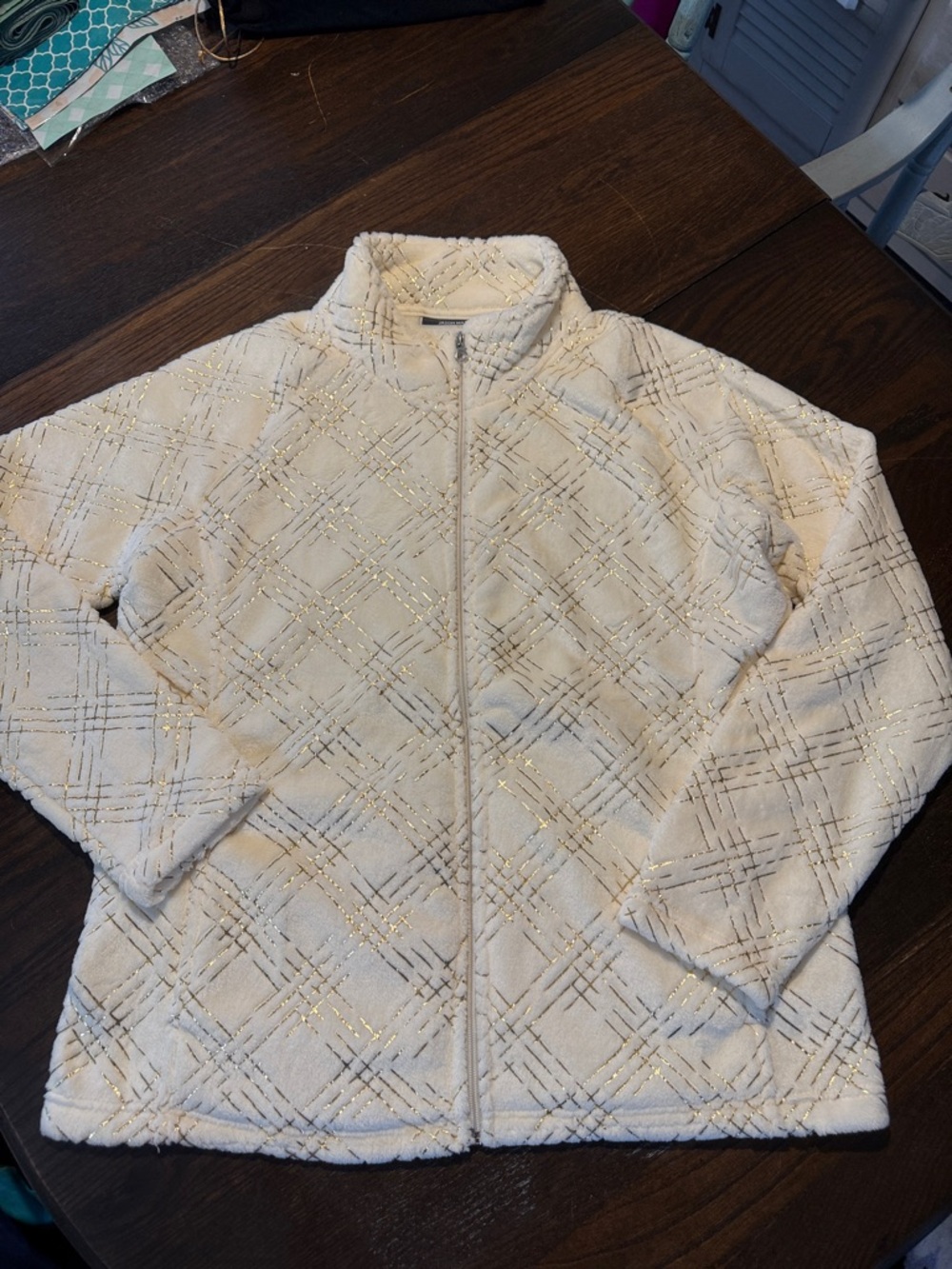 Cozy White Fleece Zip Jacket with Gold Accent